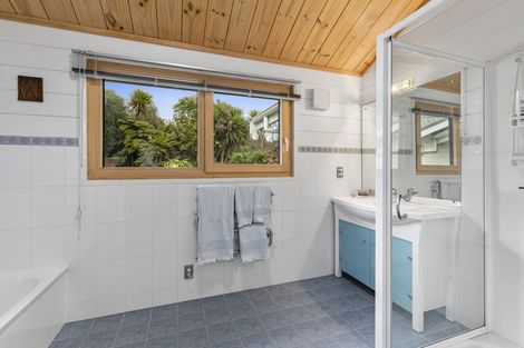 Photo of property in 31b Kakariki Way, Whitemans Valley, Upper Hutt, 5371