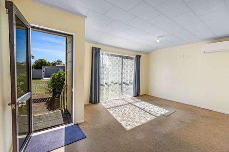 Photo of property in 3 Ruanui Street, Himatangi Beach, Foxton, 4891