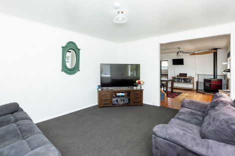 Photo of property in 30 Beach Road, Haumoana, 4102