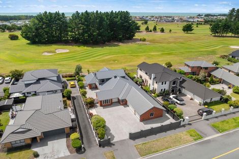 Photo of property in 512 Bower Avenue, Parklands, Christchurch, 8083