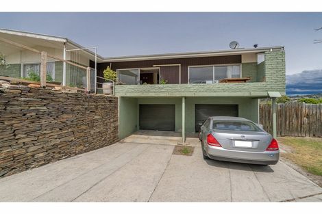 Photo of property in 6 Royal Terrace, Alexandra, 9320