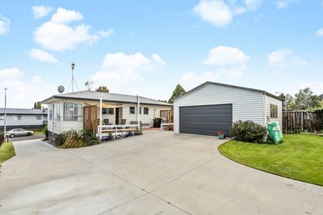 Photo of property in 14 Wairoa Place, Tokoroa, 3420