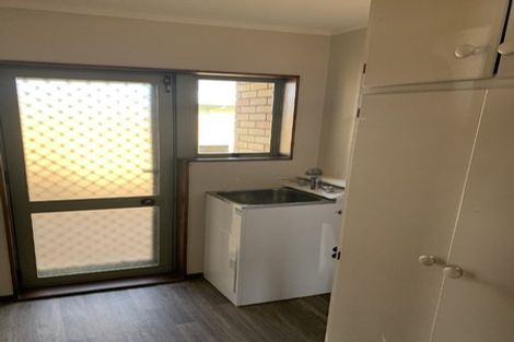 Photo of property in 92 Carrington Avenue, Silverdale, Hamilton, 3216