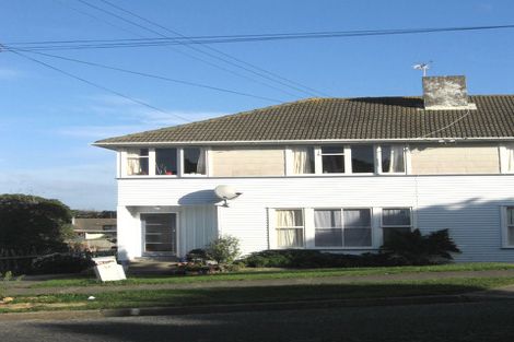 Photo of property in 5a Paenui Street, Titahi Bay, Porirua, 5022