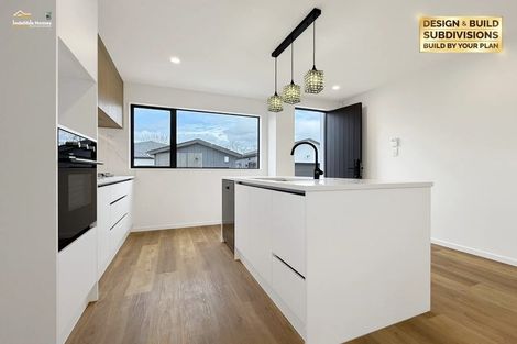Photo of property in 5/25 Hutchinson Avenue, New Lynn, Auckland, 0600