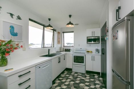 Photo of property in 506 Devon Street East, Strandon, New Plymouth, 4312