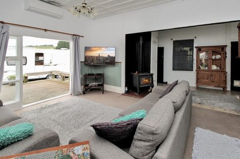 Photo of property in 114 Glengarry Road, Dannevirke, 4978