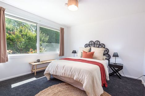 Photo of property in 8 Camberwell Place, Avonhead, Christchurch, 8042