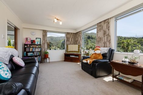 Photo of property in 65 Spencer Street, Crofton Downs, Wellington, 6035