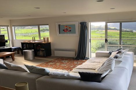 Photo of property in 35 Bay View Road, Whangarei Heads, Whangarei, 0174