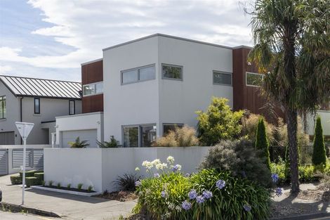 Photo of property in 2 Jacksons Road, Merivale, Christchurch, 8014