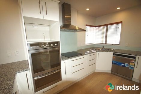 Photo of property in 2/89 Waimairi Road, Upper Riccarton, Christchurch, 8041