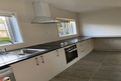 Photo of property in 1/57 Chartwell Avenue, Glenfield, Auckland, 0629