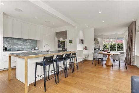 Photo of property in 823 Riddell Road, Saint Heliers, Auckland, 1071