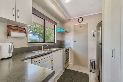 Photo of property in 16b Baxter Place, Owhata, Rotorua, 3010