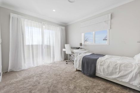 Photo of property in 27c Marshmeadow Road, Newstead, Hamilton, 3286