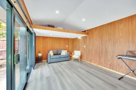 Photo of property in 42 Church Road, Taradale, Napier, 4112