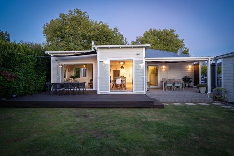 Photo of property in 50 Hall Street, Cambridge, 3434