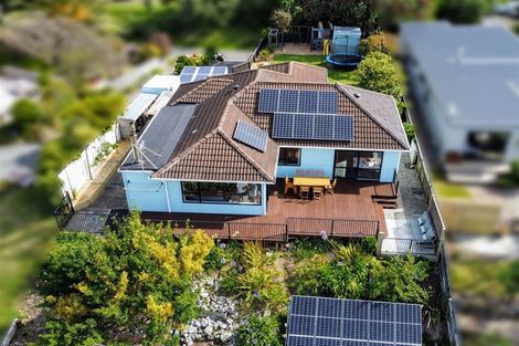 Photo of property in 15 Arthur Street, Paraparaumu Beach, Paraparaumu, 5032