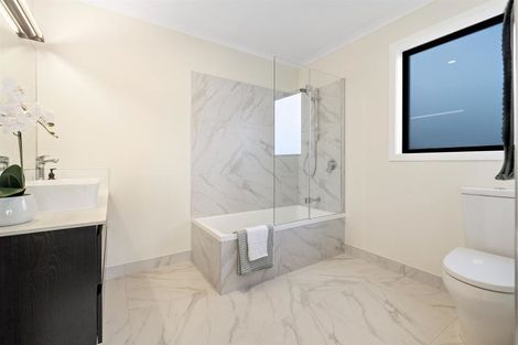 Photo of property in 7 Sunrise Lane, Queenstown, 9300