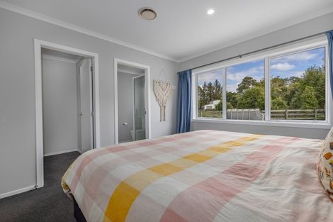 Photo of property in 105 Peka Peka Road, Peka Peka, Waikanae, 5391