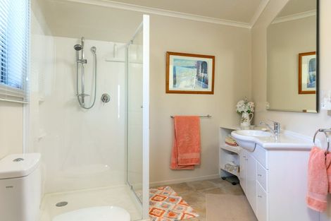 Photo of property in 255 Waikawa Road, Waikawa, Picton, 7220