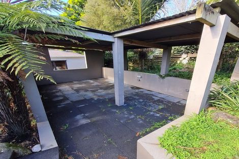 Photo of property in 64 Te Henga Road, Waitakere, Henderson, 0781