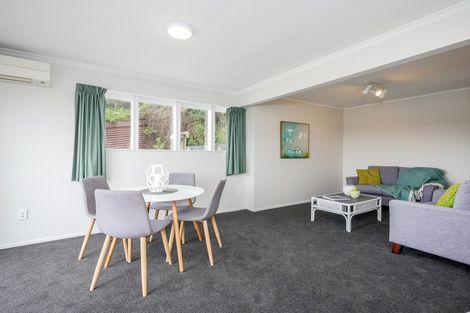 Photo of property in 64 Barnes Drive, Caversham, Dunedin, 9011