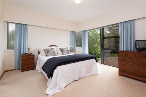 Photo of property in 15 Currell Way, Somerville, Auckland, 2014