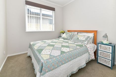 Photo of property in 24 Manuel Road, Silverdale, 0932