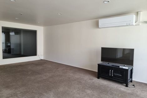 Photo of property in 3f/175 Hurstmere Road, Takapuna, Auckland, 0622