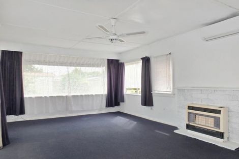 Photo of property in 2 Hillary Street, Foxton, 4814