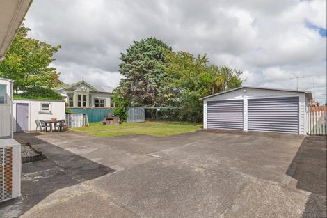 Photo of property in 37 Duke Street, Levin, 5510