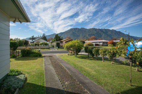 Photo of property in 37 Clarke Avenue, Te Aroha, 3320