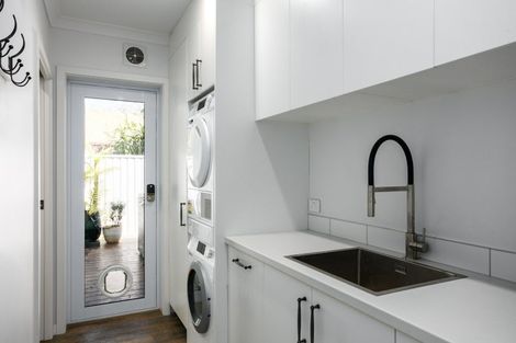 Photo of property in 214 Russell Street, Whataupoko, Gisborne, 4010