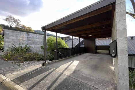 Photo of property in Alpine Meadows Apartments, 135g Fernhill Road, Fernhill, Queenstown, 9300