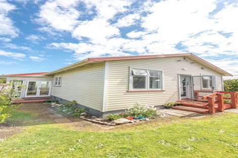 Photo of property in 31 Karaka Street, Castlecliff, Whanganui, 4501