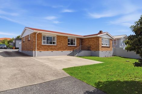 Photo of property in 306b Otumoetai Road, Otumoetai, Tauranga, 3110