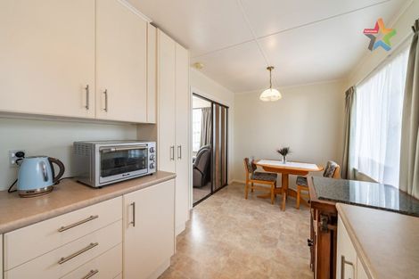 Photo of property in 21 Berkeley Road, Wainuiomata, Lower Hutt, 5014