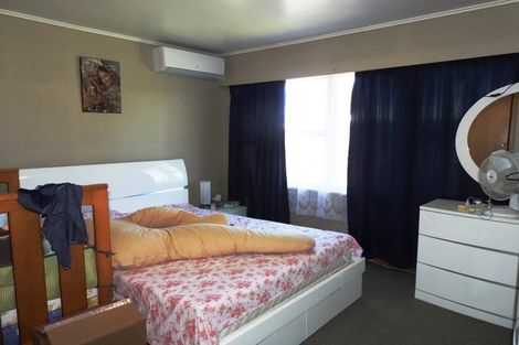 Photo of property in 21 Cricket Place, Melville, Hamilton, 3206