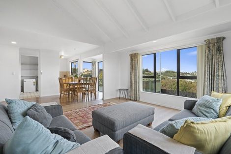 Photo of property in 84 Mercury Way, Whitby, Porirua, 5024