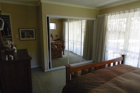 Photo of property in 82b Avonhead Road, Avonhead, Christchurch, 8042