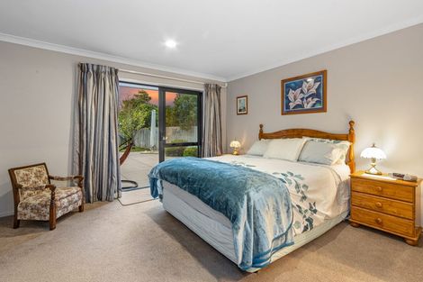 Photo of property in 10 Mokihi Gardens, Hillmorton, Christchurch, 8024