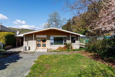 Photo of property in 4 Ednam Street, Roxburgh, 9500