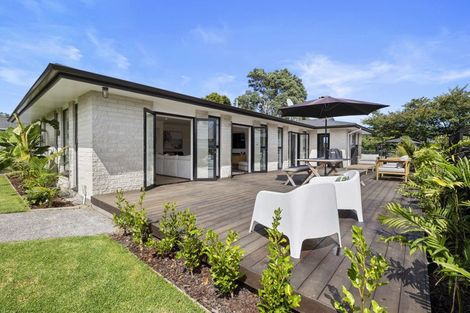 Photo of property in 304 Mangorei Road, Merrilands, New Plymouth, 4312