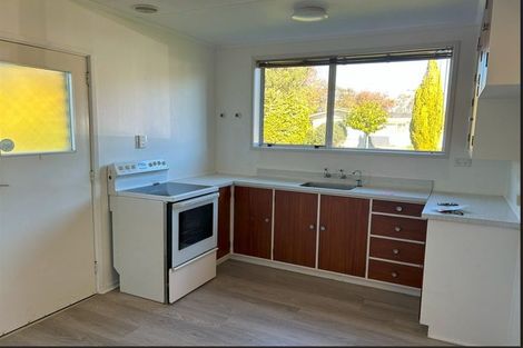 Photo of property in 29 Hornsby Street, Carterton, 5713