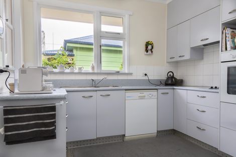 Photo of property in 43 Hull Street, South Hill, Oamaru, 9400