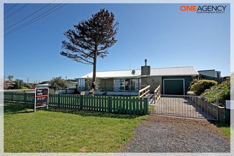 Photo of property in 7 Norton Street, Foxton Beach, Foxton, 4815