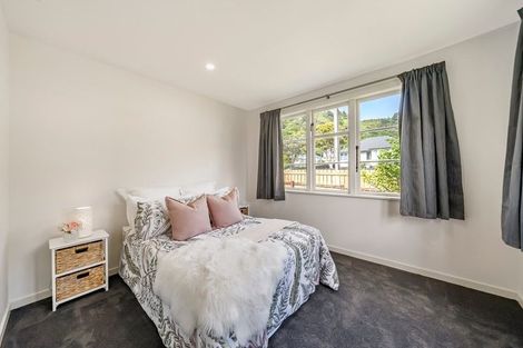 Photo of property in 31 Newcombe Street, Naenae, Lower Hutt, 5011