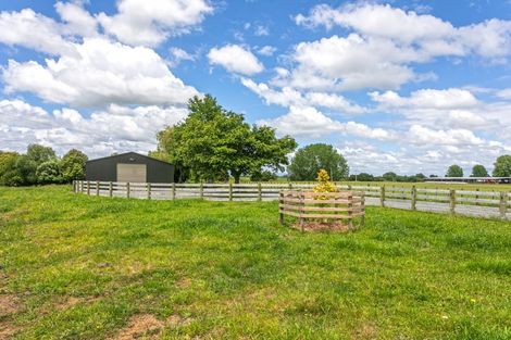 Photo of property in 61 Walton Road, Richmond Downs, Walton, 3475